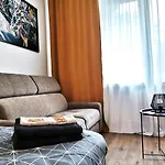 Podwale Apartment - Self Check-In 24H